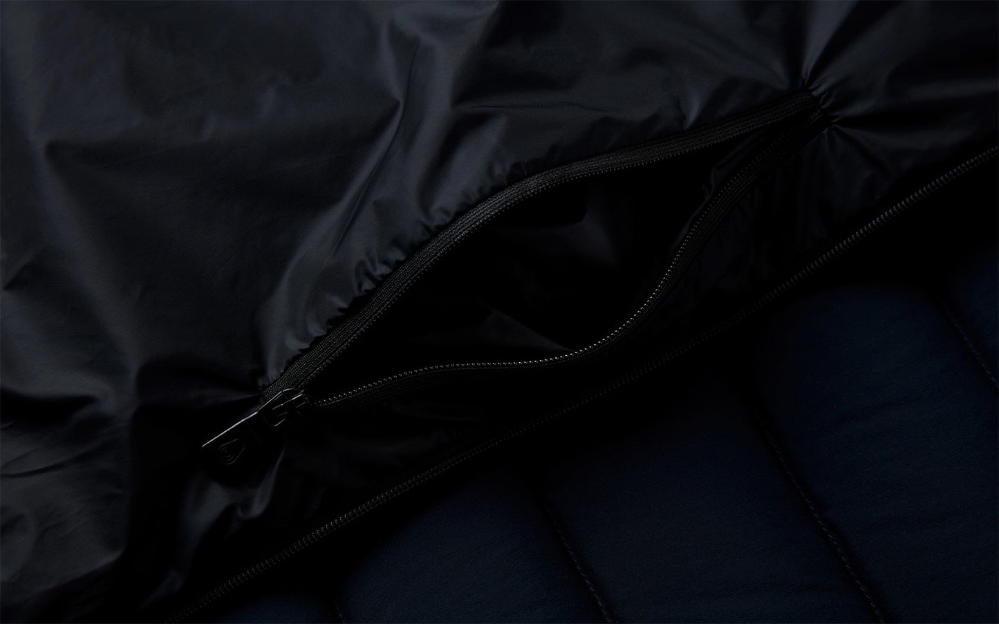 SPRAY DOWN JACKET