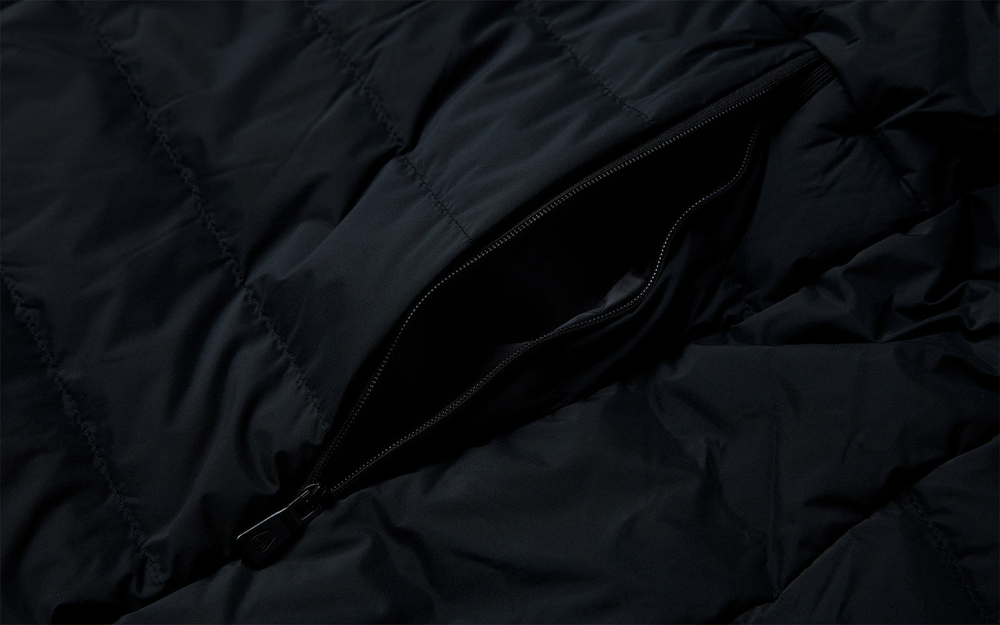 SPRAY DOWN JACKET