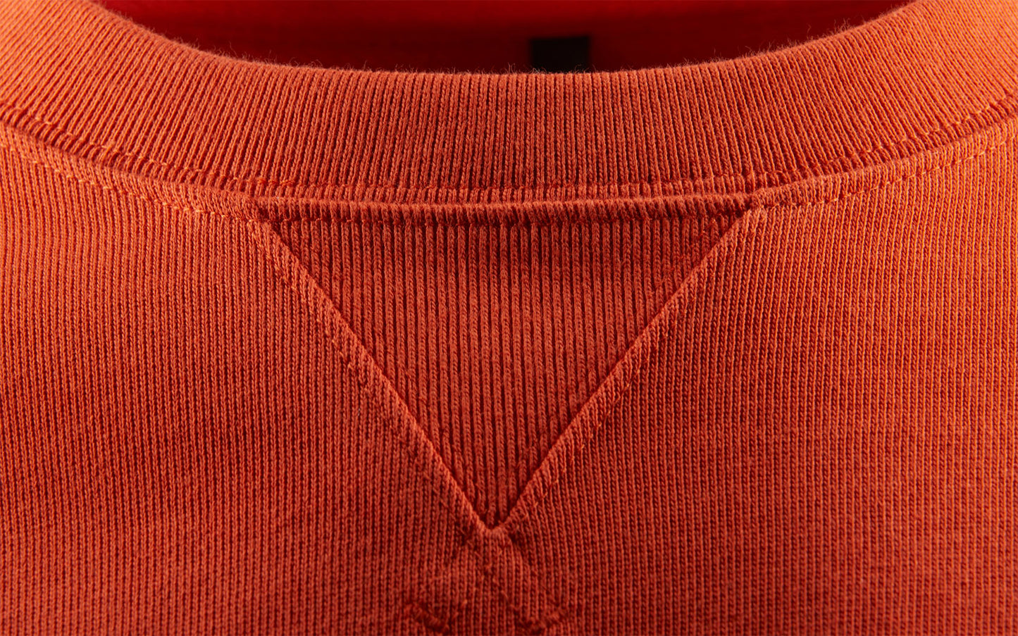 WIND SWEATER